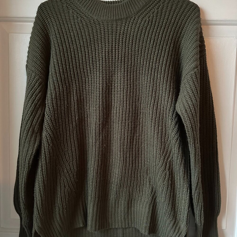 Dark green sweater, medium
